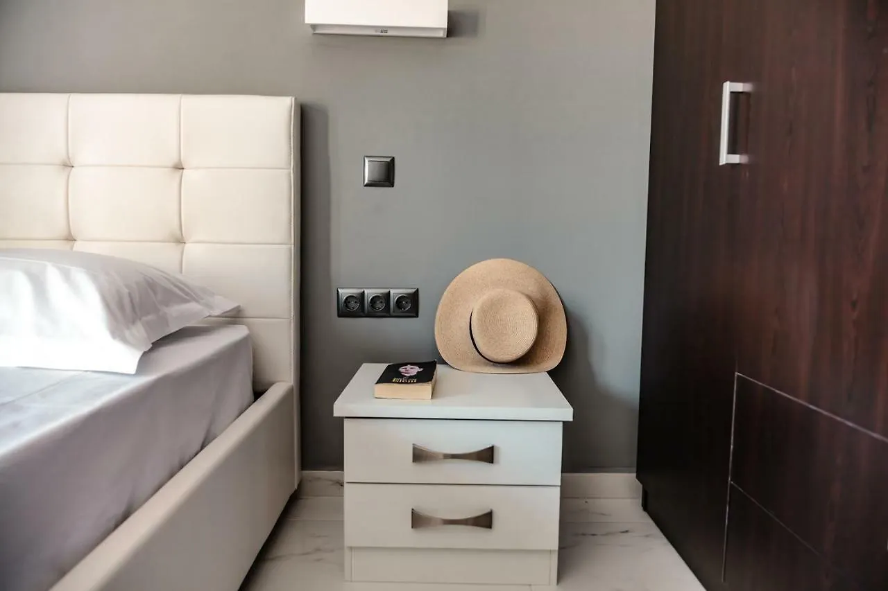 Casa Sol Apartments Sithonia Ayos Nikolaos Yunanistan